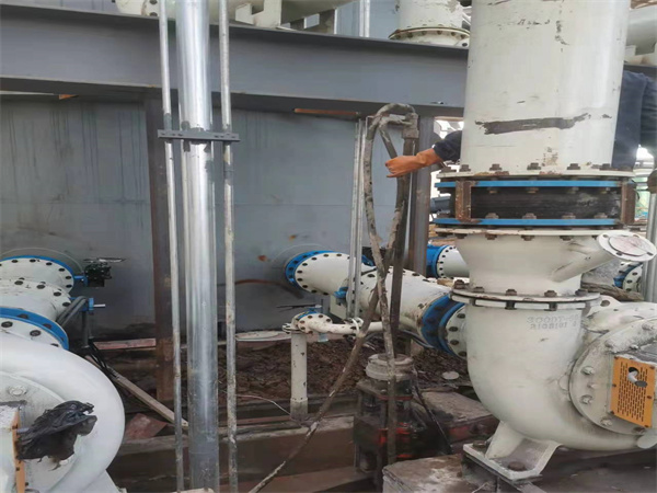 水磨沟设备基础沉降下沉注浆加固增加荷载