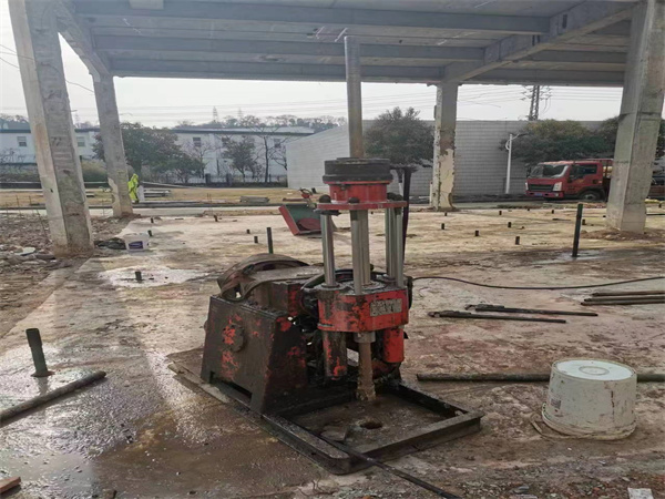 水磨沟袖阀管小导管注浆加固施工工艺